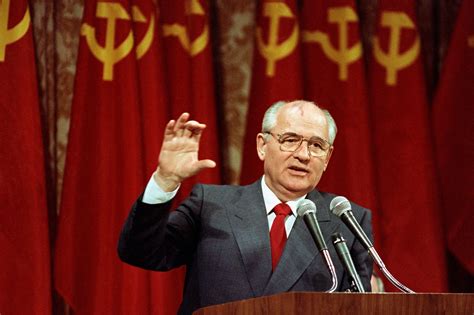 gorbachev lv|mikhail Gorbachev resigns date.